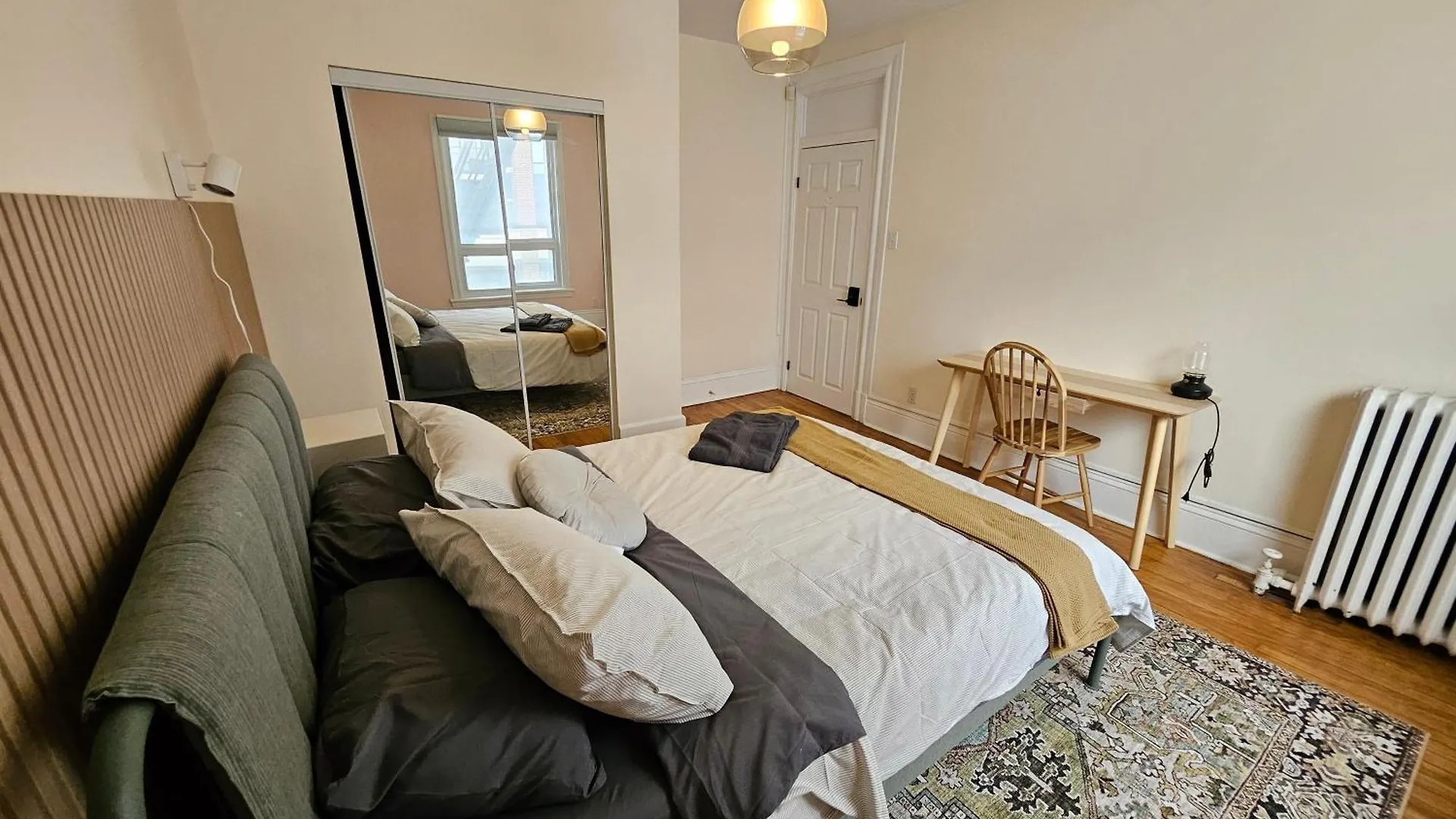 Ottawa Downtown Cozy Guesthouse 0*,