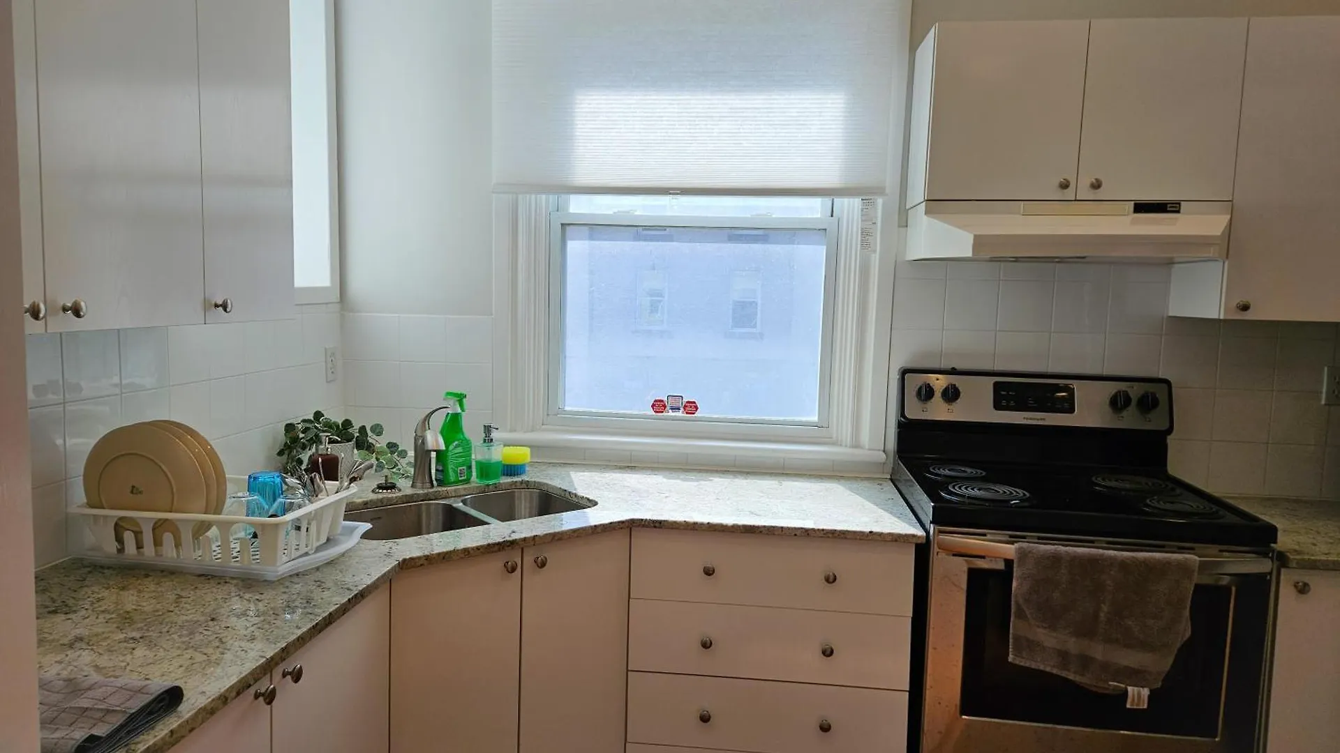 Ottawa Downtown Cozy Guesthouse
